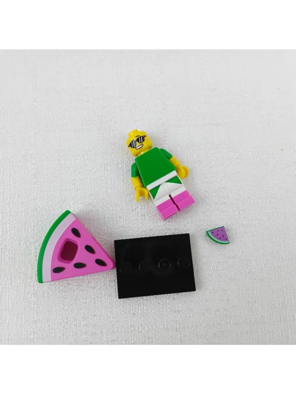Lego Watermelon Dude 71023 Series Movie 2 CMF loose minifigure